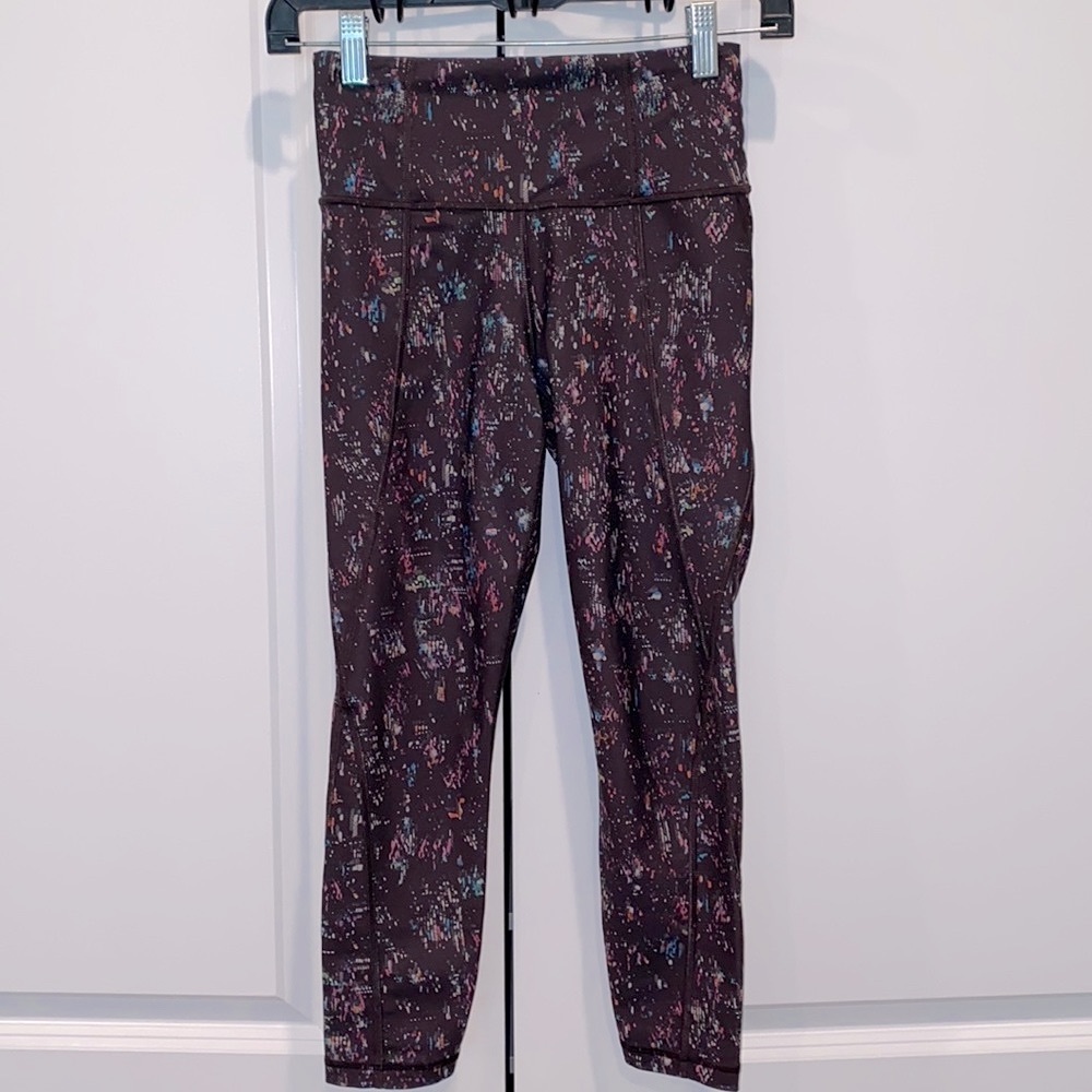 Athleta Lightning City Lights‎ Capris